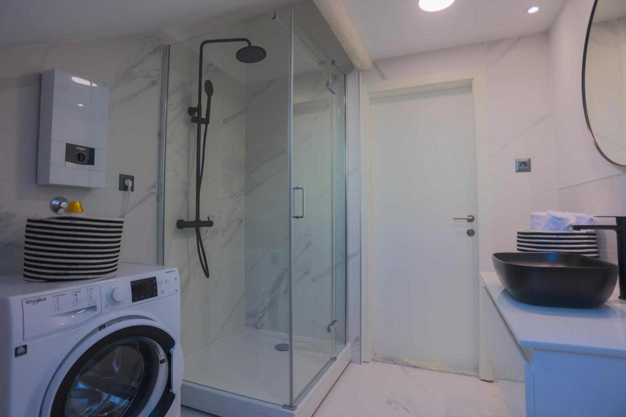 Ferienwohnung Luxattic Split Exterior foto